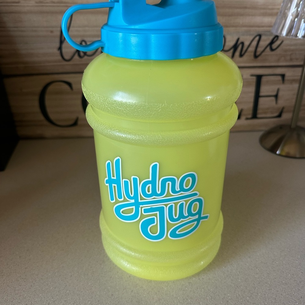 HydroJug Yellow Water Jug